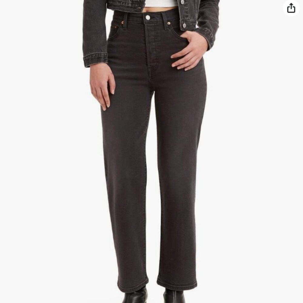 NWT Levi's Ribcage Straight Ankle Jeans, 30